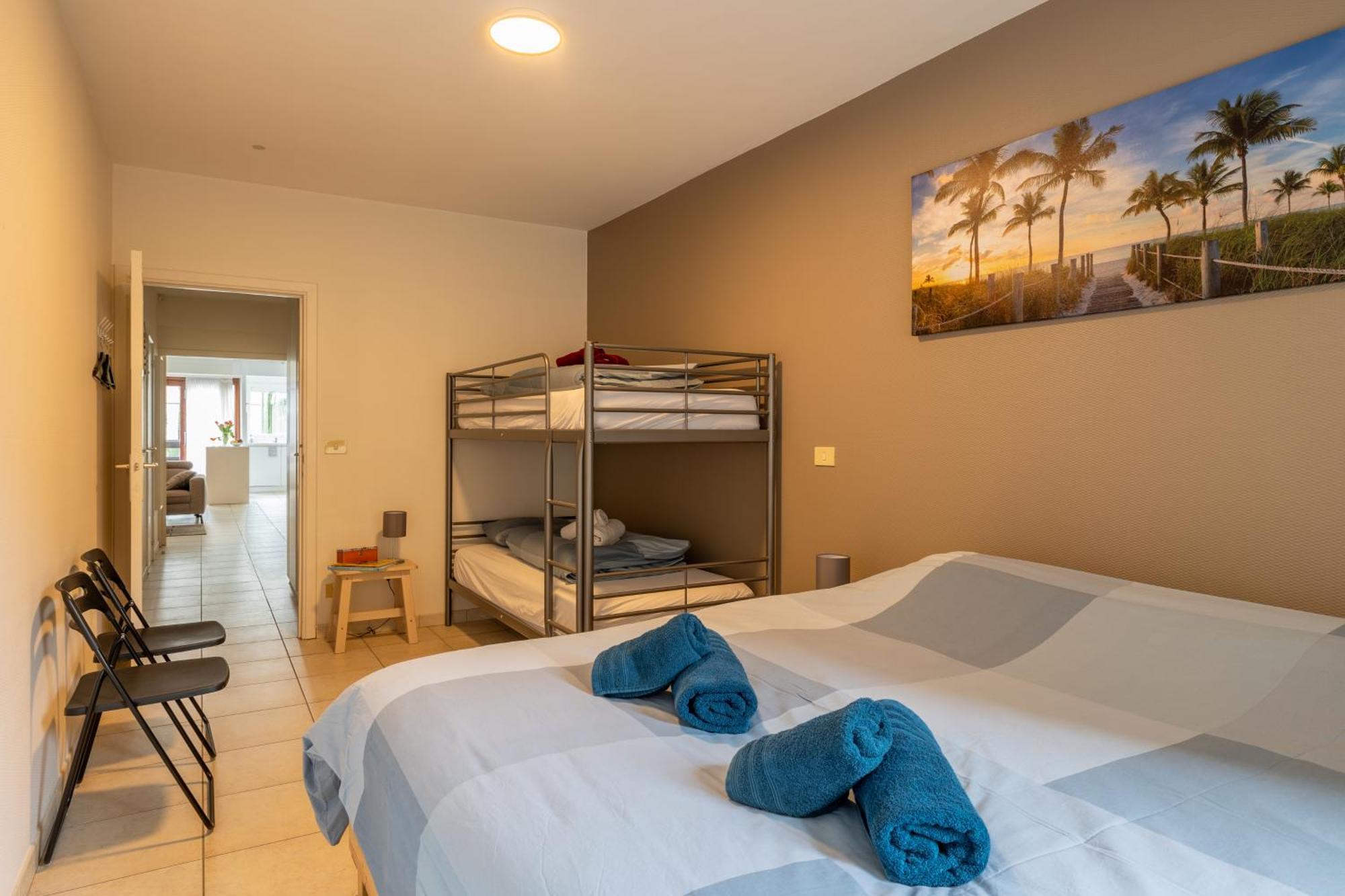 Weloveoostende: Renovated Beachside * Ostend